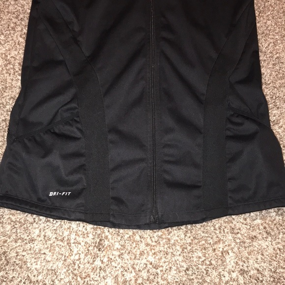 Nike Dri-Fit Jacket - Picture 3 of 6